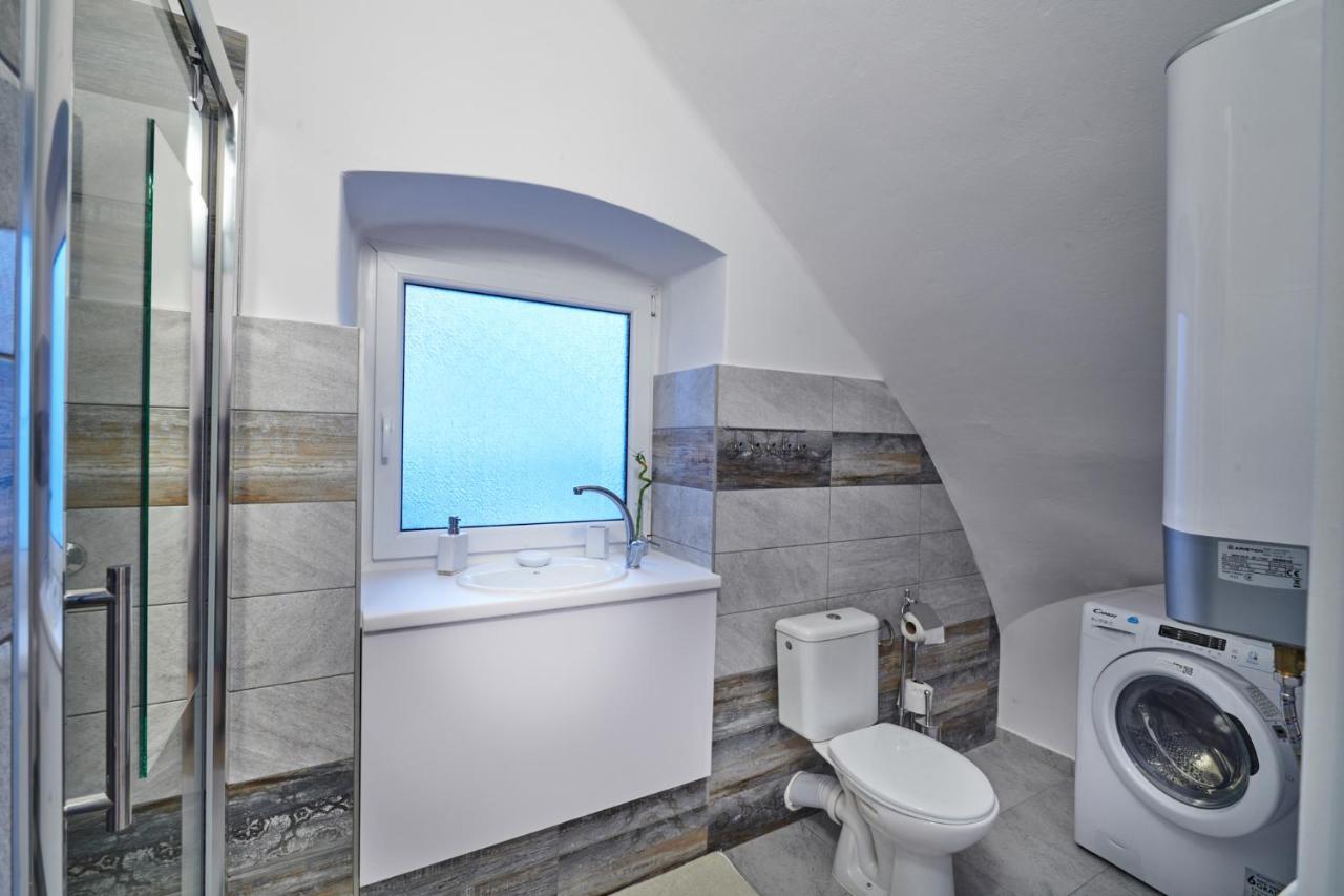 Apartmán BB centrum Banská Bystrica Esterno foto