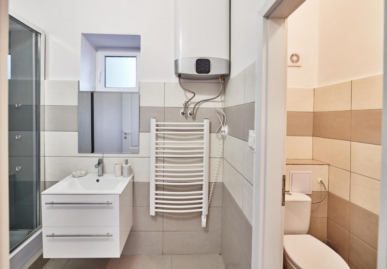 Apartmán BB centrum Banská Bystrica Esterno foto